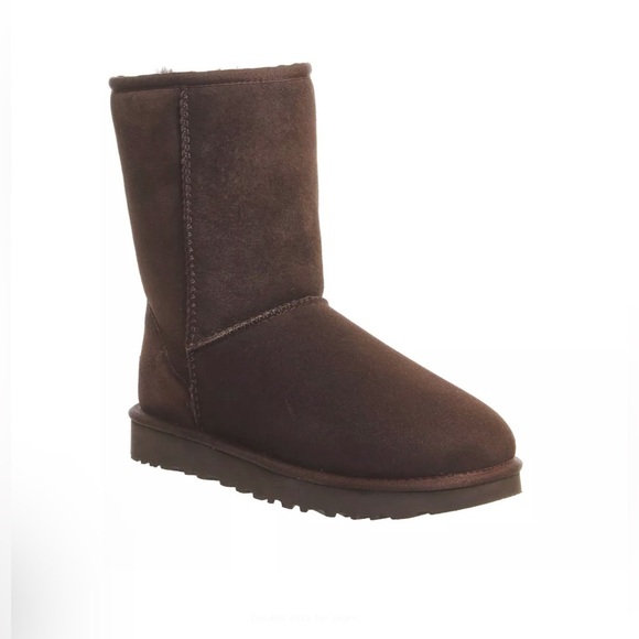 UGG Women’s Classic Short‎ II Chocolate Suede Boots Size 4 - Picture 2 of 10